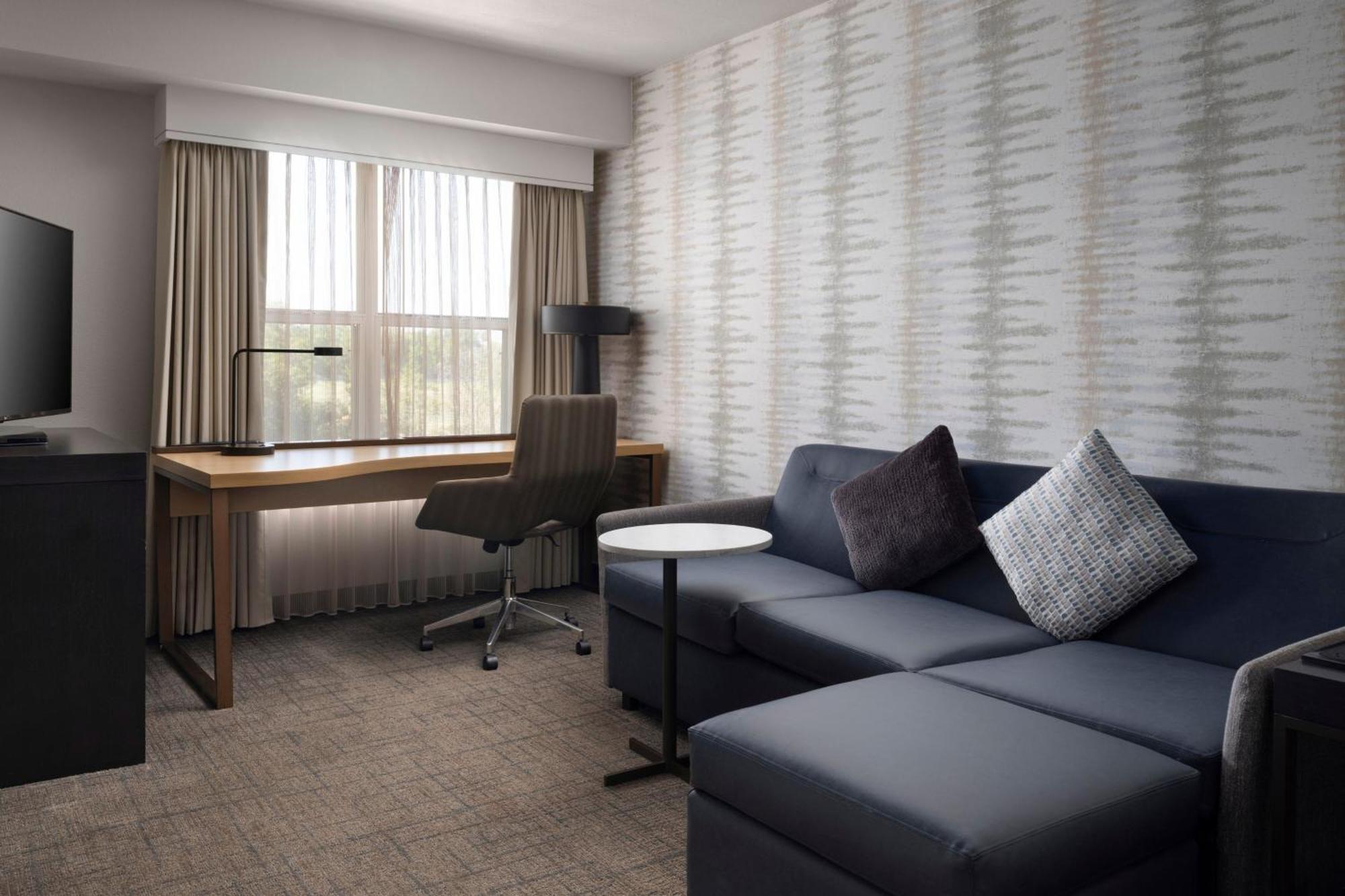 Residence Inn By Marriott Стоктон Екстер'єр фото